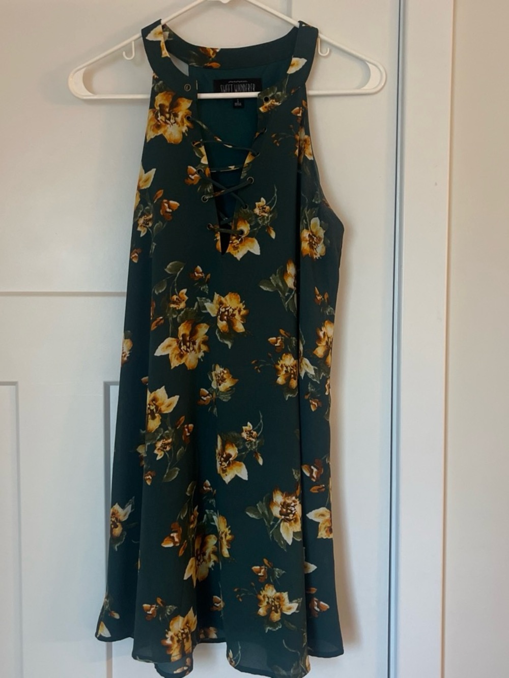 Dark Green Floral Lace-Up Halter Mini Dress